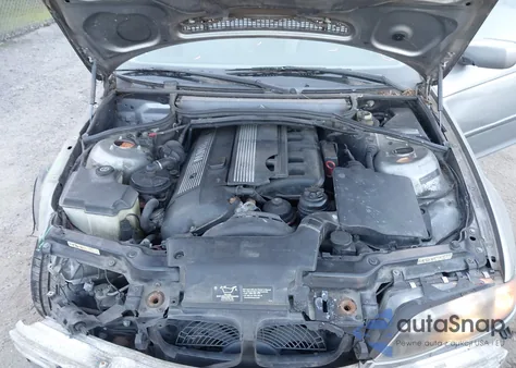 2004 BMW 325I from USA, damaged, VIN WBAET37474NJ44870